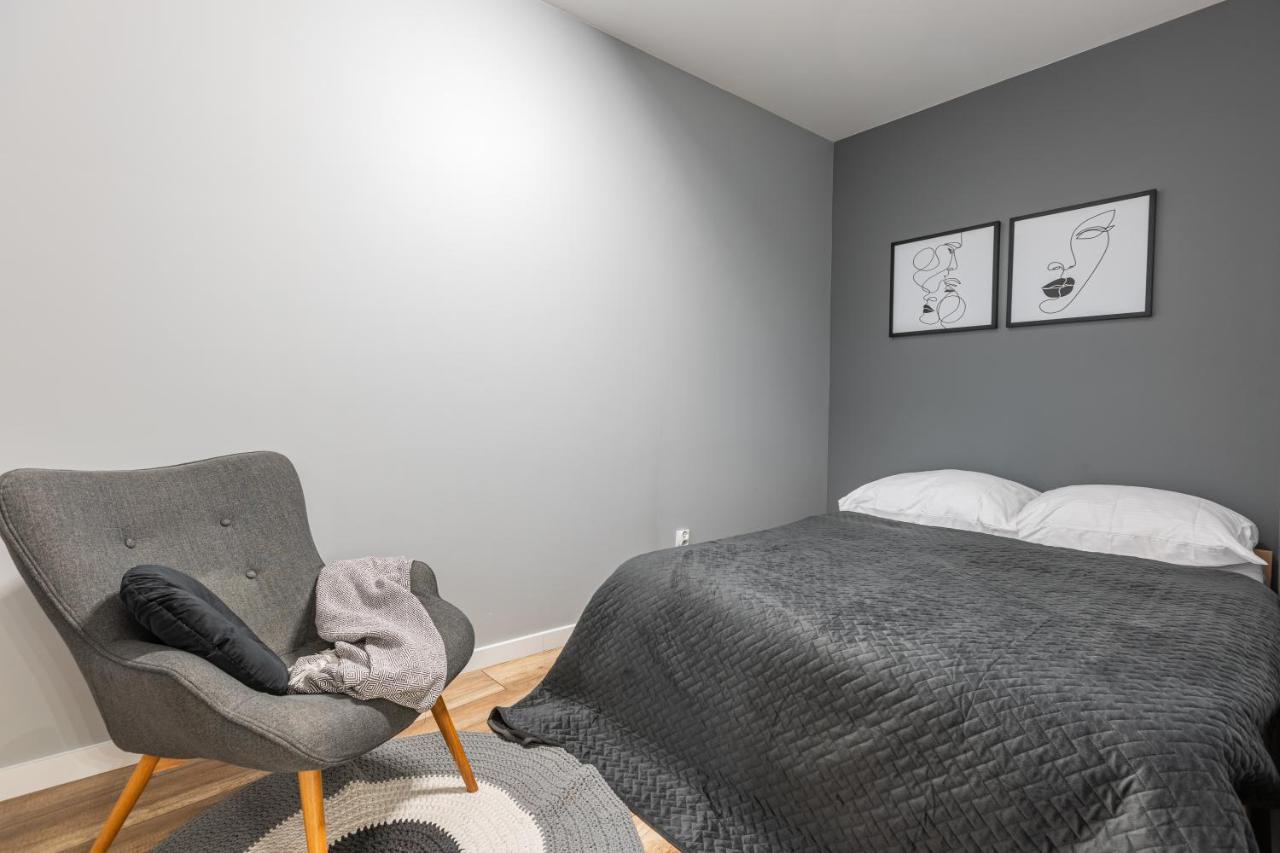 Vip Apartament Wolynska Rzeszów Exteriör bild